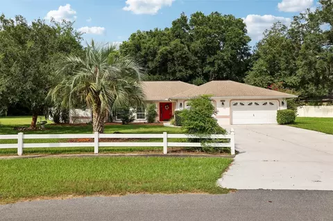 808 Crestview Cir E, Wildwood, FL 34785
