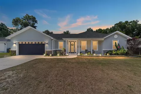 8411 SE 157th St, Summerfield, FL 34491