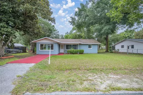 9321 Pine Ln, Ocala, FL 34472