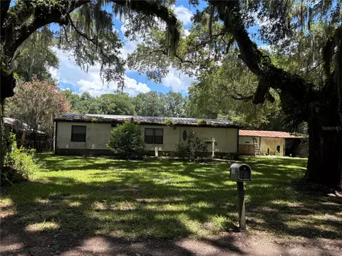 12063 SE 133rd Ter, Ocklawaha, FL 32179