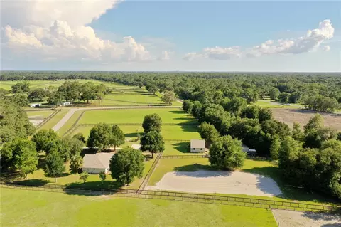 1930 SE 195th Ter, Morriston, FL 32668