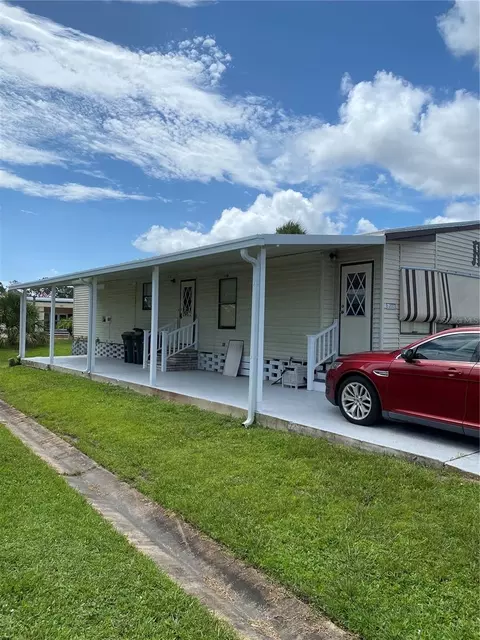6480 Center Ln, North Port, FL 34287