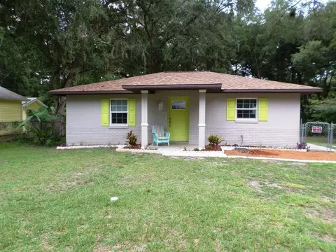 19394 Saint Lawrence Dr, Dunnellon, FL 34432