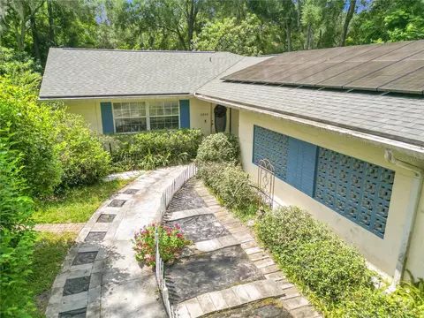 1516 NE 12th St, Ocala, FL 34470