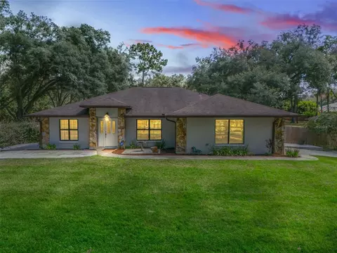 9 Saddle Dr, Ocala, FL 34482 photo 1
