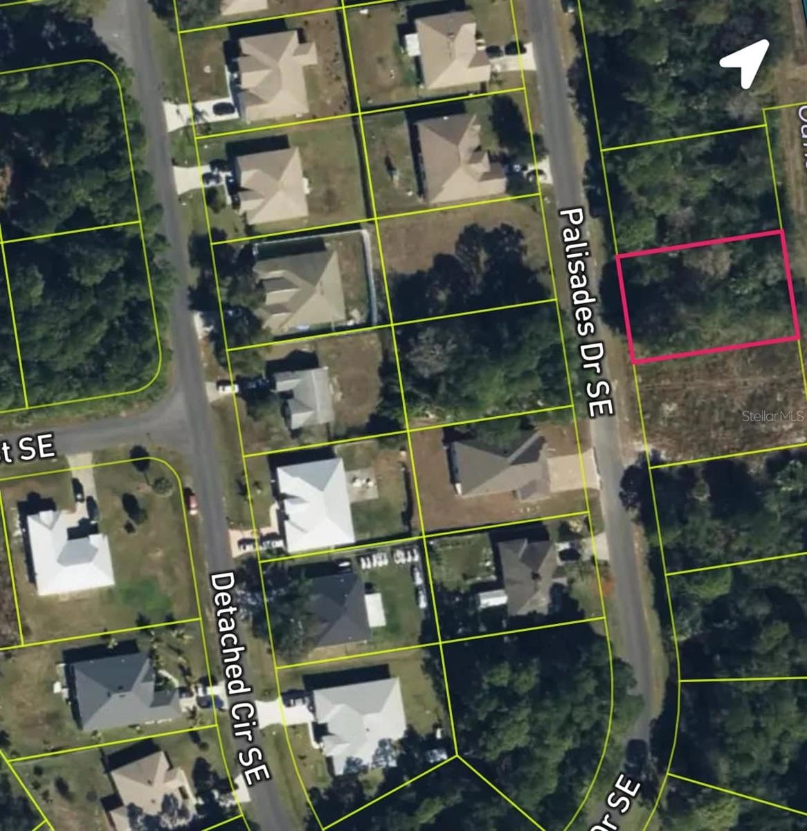 2805 Palisades Dr SE  