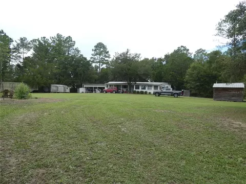 18 SE 144th Ave, Old Town, FL 32680