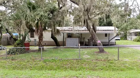 13130 SE 110th Ct, Ocklawaha, FL 32179