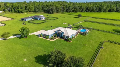 2900 E Haven St, Inverness, FL 34452