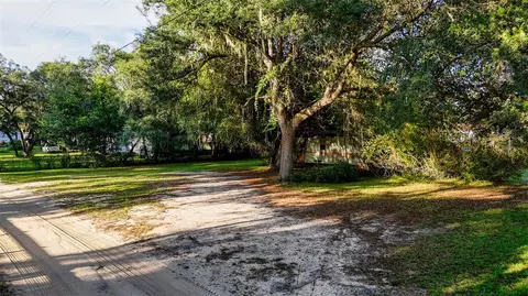NE 172 Terrace, Silver Springs, FL 34488