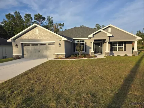 30 Lone Pine St, Homosassa, FL 34446