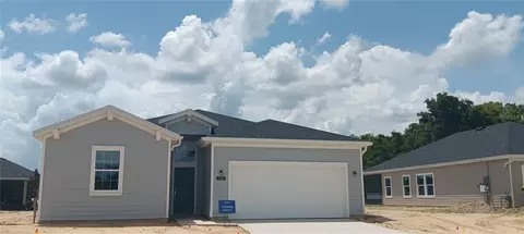 520 NW 4th St, Williston, FL 32696