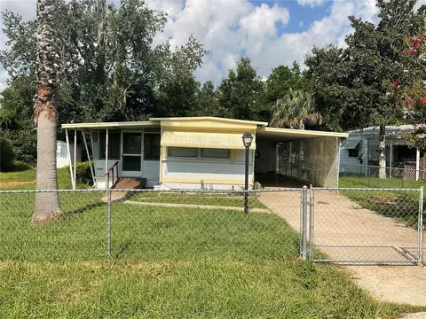 1930 NW 28th Ave, Ocala, FL 34475 photo 1