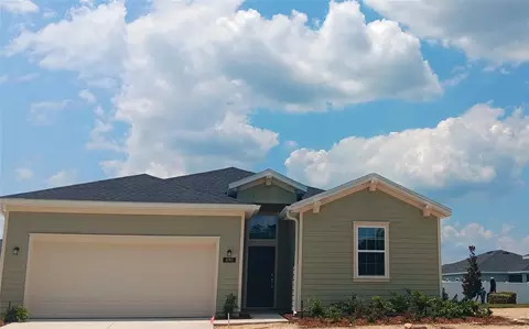 490 NW 4th St, Williston, FL 32696