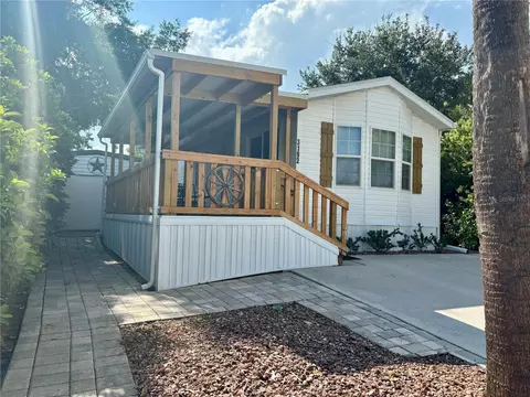 3192 NE 103rd Ave, Silver Springs, FL 34488