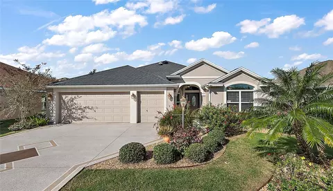 1577 Honeyville Ln, The Villages, FL 32163