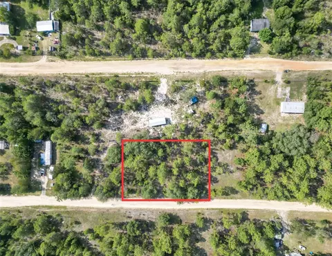 121 123 Caribbean St, Interlachen, FL 32148