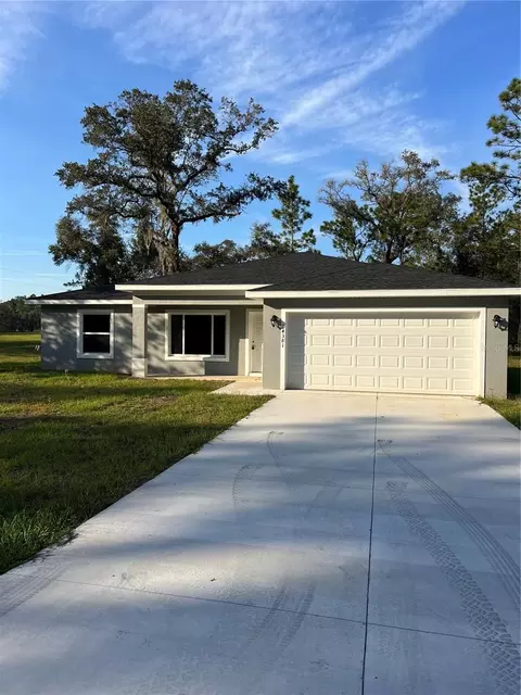 24381 NW Falcon Ave, Dunnellon, FL 34432
