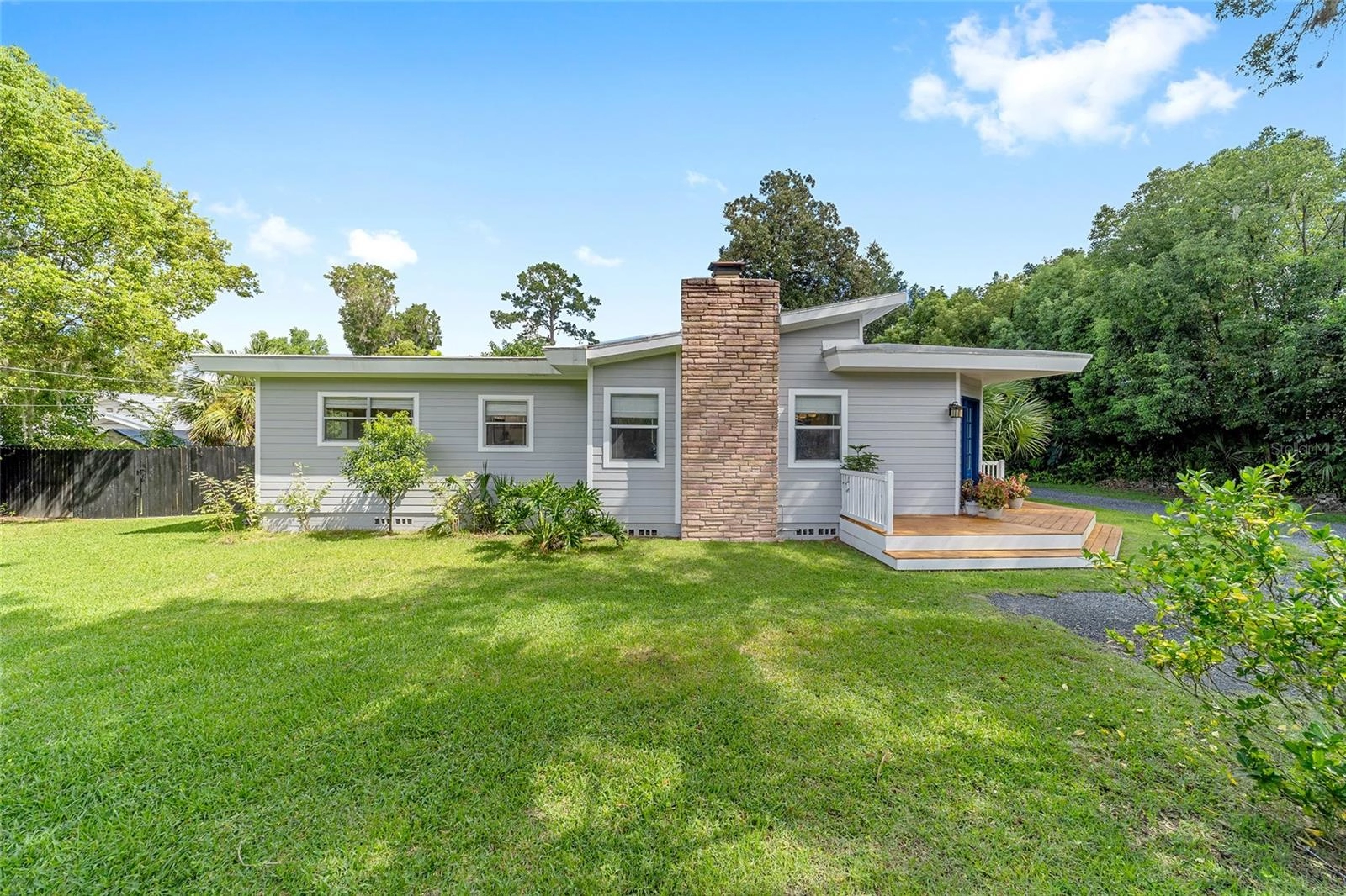2819 SE 3rd St, Ocala, FL 34471 photo 1