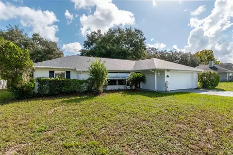35241 Queens Way, Fruitland Park, FL 34731