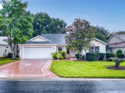 1153 Oak Forest Dr, The Villages, FL 32162
