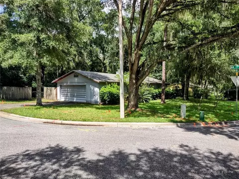 1656 NW 31 Pl, Gainesville, FL 32605