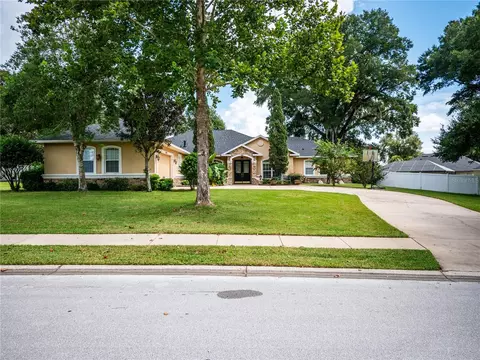 3895 SE 51st Ct, Ocala, FL 34480