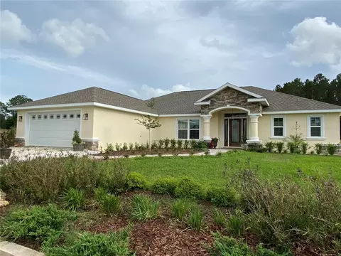 22730 NW 27th St, Morriston, FL 32668