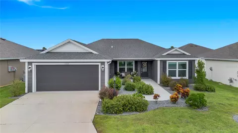 1323 Francesca Pl, The Villages, FL 32163