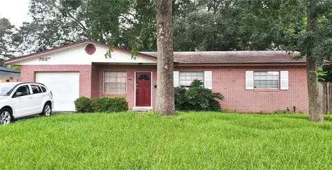 7837 Lisa Dr E, Jacksonville, FL 32217