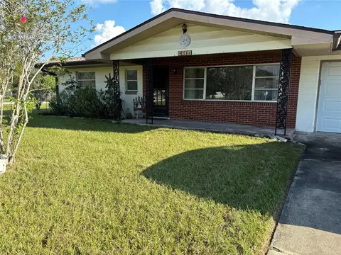 9240 SE 156th St, Summerfield, FL 34491