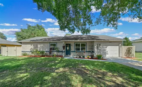 321 Oak Track Pass, Ocala, FL 34472
