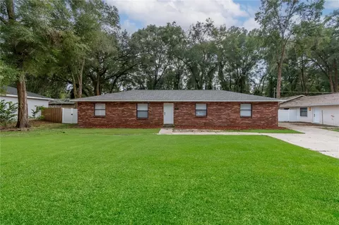 5456 NW 64th St, Ocala, FL 34482