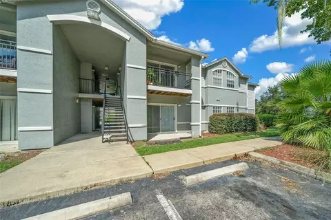 3705 SW 27th St #1217, Gainesville, FL 32608