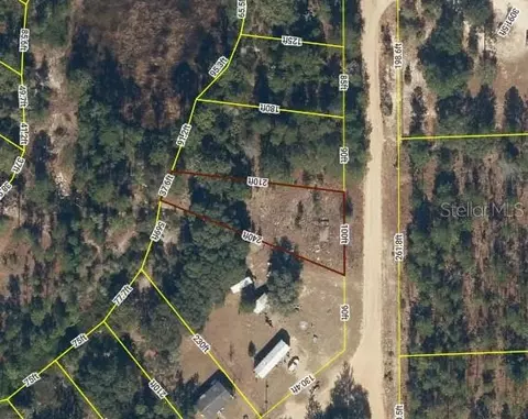 223 Brussels Ave, Interlachen, FL 32148