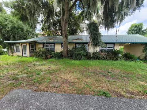 2 Mill St, Welaka, FL 32193
