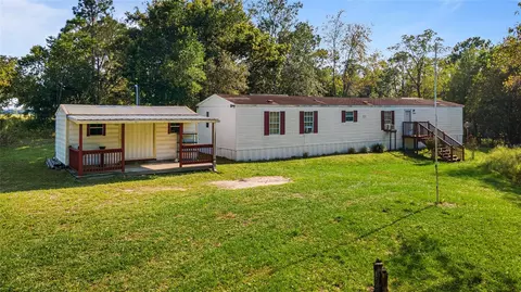 20030 NW 27th St, Morriston, FL 32668