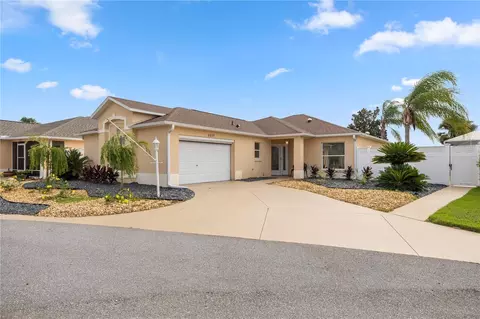 2029 Bonham Ln, The Villages, FL 32162