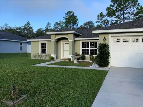9572 N Emellia Ave, Citrus Springs, FL 34433