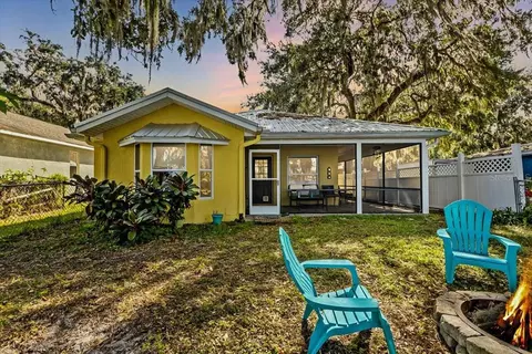 7722 S Shore Acre Pt, Floral City, FL 34436