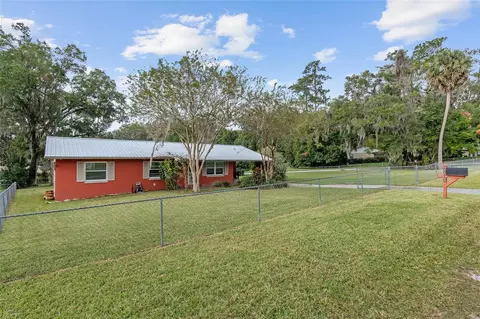 2810 SE 8th St, Ocala, FL 34471