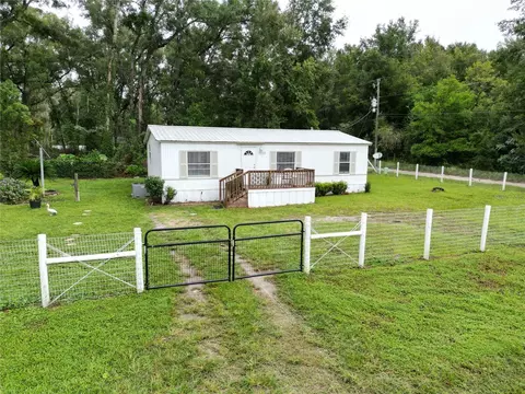 3889 SE 142nd St, Summerfield, FL 34491
