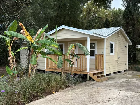 948 NW 124th St, Citra, FL 32113