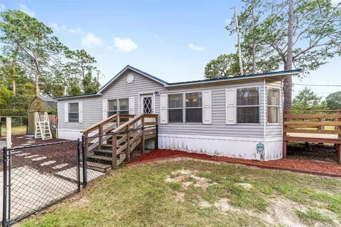 19702 SE 91st St, Ocklawaha, FL 32179