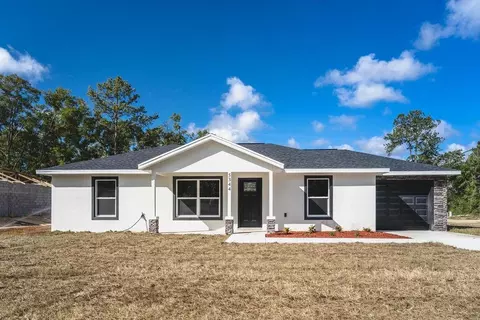 1112 NW 68th Pl, Ocala, FL 34475