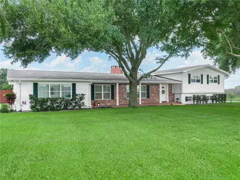 714 Summit Dr, Sebring, FL 33870