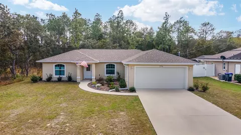 776 W Horizon Ln, Citrus Springs, FL 34434