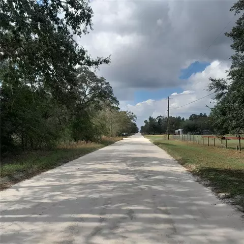 14150 SE 26th St, Morriston, FL 32668