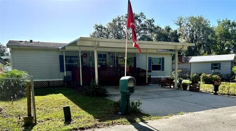 1467 Cr 434, Lake Panasoffkee, FL 33538