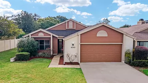 4542 NE 5th St, Ocala, FL 34470
